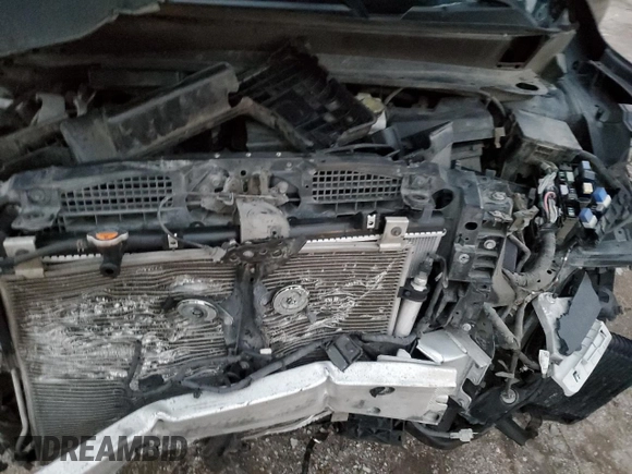 2015 Nissan Pathfinder SL with VIN 5N1AR2MM3FC638443, listed as a Copart auction lot 84813624 with Not provided miles and Salvage title. Bid and sale history available at DreamBid. Image 12.