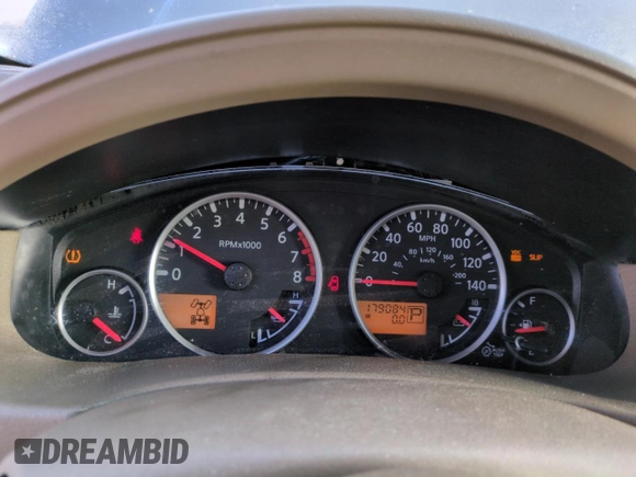 2006 Nissan Pathfinder SE z VIN 5N1AR18W16C627737, wystawiony jako Copart lot #82038594 z przebiegiem 179 084 mil mil oraz Czysty tytuł • Clean title. Historia ofert i sprzedaży dostępna na DreamBid. Obrazek 9.