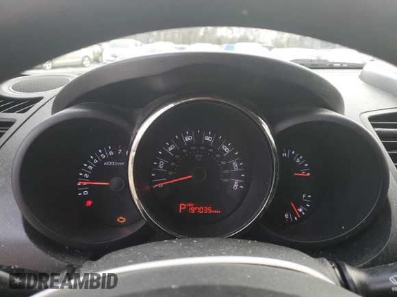 2011 Kia Soul + with VIN KNDJT2A20B7246192, listed as a Copart auction lot 86575264 with 197,035 mi miles and Salvage Title. Bid and sale history available at carsss.com. Image 9.
