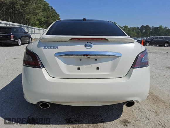 2014 Nissan Maxima SV z VIN 1N4AA5AP3EC443555, wystawiony jako Copart lot #52019515 z przebiegiem 117 521 mil mil oraz Czysty tytuł • Clean title. Historia ofert i sprzedaży dostępna na DreamBid. Obrazek 6.