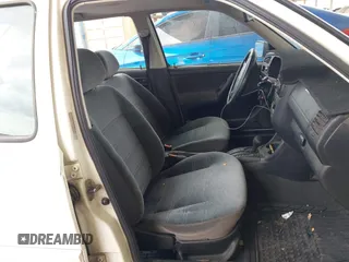 1998 Volkswagen Jetta z VIN 3VWRB81H5WM156431, wystawiony jako IAAI lot #42042282 z przebiegiem 92 995 mil mil oraz . Historia ofert i sprzedaży dostępna na DreamBid. Obrazek 5.