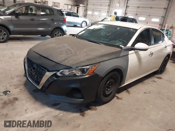 2020 Nissan Altima 2.5 S with VIN 1N4BL4BV4LC120523, listed as a IAAI auction lot 42022201 with 93,446 mi miles and . Bid and sale history available at carsss.com. Image 17.