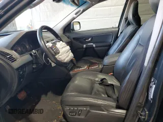 2014 Volvo XC90 with VIN YV4952CZ0E1683069, listed as a Copart auction lot 49593855 with 194,237 mi miles and Salvage Title. Bid and sale history available at DreamBid. Image 7.
