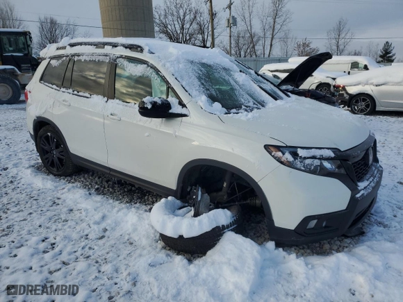 2019 Honda Passport Sport with VIN 5FNYF8H21KB017819, listed as a Copart auction lot 82897434 with 0 mi miles and Clean Title. Bid and sale history available at carsss.com. Image 4.