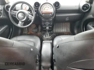 2013 MINI Countryman с VIN WMWZB3C56DWM07475, выставлен на аукционе Copart как лот 43842055 с пробегом 95 003 миль миль и Списание • Salvage title. История ставок и продаж доступна на DreamBid. Изображение 8.