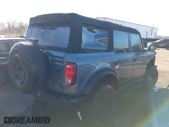 2024 Ford Bronco Big Bend z VIN 1FMDE7BH8RLA24276, wystawiony jako IAAI lot #41560223 z przebiegiem 17 330 mil mil oraz . Historia ofert i sprzedaży dostępna na DreamBid. Obrazek 4.