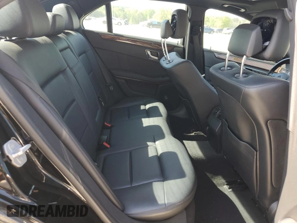 2010 Mercedes-Benz E 350 Luxury with VIN WDDHF5GB8AA136531, listed as a Copart auction lot 51962005 with 108,278 mi miles and Salvage Title. Bid and sale history available at carsss.com. Image 10.