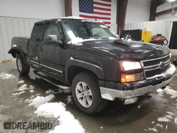 2006 Chevrolet Silverado 1500 with VIN 1GCEK19B16Z192673, listed as a Copart auction lot 49893965 with 163,442 mi miles and Salvage Title. Bid and sale history available at DreamBid. Image 4.