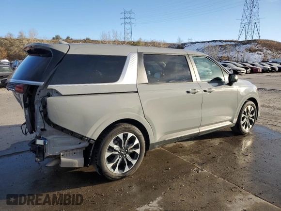 2024 Kia Carnival EX with VIN KNDNC5H33R6385864, listed as a Copart auction lot 80897444 with 12,017 mi miles and Salvage Title. Bid and sale history available at carsss.com. Image 3.