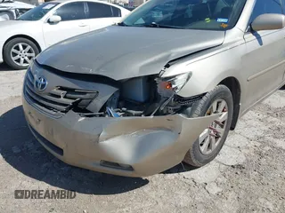 2009 Toyota Camry LE with VIN 4T1BK46K09U075169, listed as a IAAI auction lot 39169852 with 211,105 mi miles. Bid and sale history available at carsss.com. Image 6.