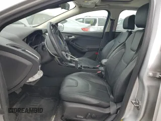 2017 Ford Focus Titanium with VIN 1FADP3N20HL320461, listed as a Copart auction lot 60292955 with 76,319 mi miles and Clean title. Bid and sale history available at DreamBid. Image 7.
