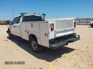 2018 Ford F-250 XL with VIN 1FD7X2B66JEC48101, listed as a IAAI auction lot 42739557 with 100,159 mi miles and . Bid and sale history available at DreamBid. Image 3.