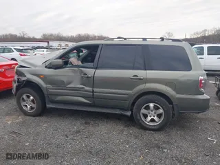 2008 Honda Pilot EX-L with VIN 5FNYF18748B016207, listed as a IAAI auction lot 41099785 with 152,757 mi miles. Bid and sale history available at carsss.com. Image 13.