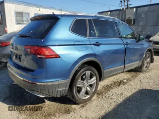 2020 Volkswagen Tiguan SE z VIN 3VV3B7AXXLM150387, wystawiony jako Copart lot #50516415 z przebiegiem 31 419 mil mil oraz Szkody całkowita. Historia ofert i sprzedaży dostępna na DreamBid. Obrazek 3.