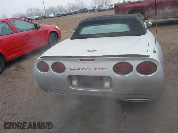 2001 Chevrolet Corvette z VIN 1G1YY32G715118809, wystawiony jako IAAI lot #41570974 z przebiegiem 118 819 mil mil oraz . Historia ofert i sprzedaży dostępna na DreamBid. Obrazek 16.