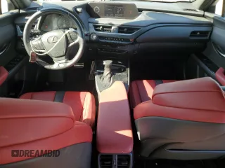 2019 Lexus UX 200 z VIN JTHY3JBH7K2005768, wystawiony jako Copart lot #46180135 z przebiegiem 78 108 mil mil oraz Szkoda całkowita • Salvage title. Historia ofert i sprzedaży dostępna na DreamBid. Obrazek 8.