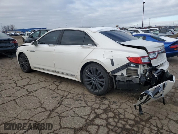 2017 Lincoln Continental Reserve with VIN 1LN6L9NP8H5623856, listed as a Copart auction lot 82551954 with 107,492 mi miles and Clean Title. Bid and sale history available at carsss.com. Image 2.
