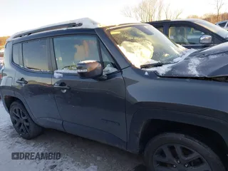 2016 Jeep Renegade Latitude with VIN ZACCJBBT6GPD80057, listed as a IAAI auction lot 41268210 with 95,618 mi miles. Bid and sale history available at carsss.com. Image 13.