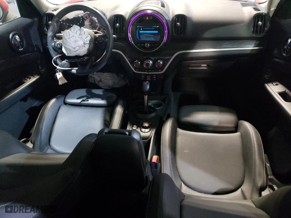 2019 MINI Countryman Cooper S with VIN WMZYT5C52K3G94385, listed as a Copart auction lot 50470065 with 28,562 mi miles and Salvage Title. Bid and sale history available at carsss.com. Image 8.
