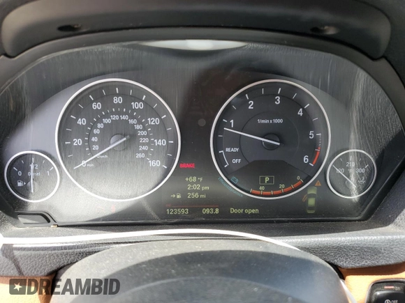 2014 BMW 3 Series 328d with VIN WBA3D3C5XEK154587, listed as a Copart auction lot 55257685 with 123,593 mi miles and Clean title. Bid and sale history available at DreamBid. Image 9.