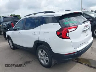 2022 GMC Terrain SLE z VIN 3GKALMEV7NL301774, wystawiony jako IAAI lot #42734720 z przebiegiem 48 012 mil mil oraz . Historia ofert i sprzedaży dostępna na DreamBid. Obrazek 15.