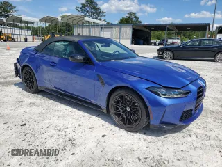 2023 BMW M4 Competition xDrive with VIN WBS33BA0XPCM13463, listed as a Copart auction lot 55806474 with 9,159 mi miles and Salvage Title. Bid and sale history available at carsss.com. Image 4.