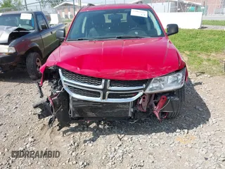2016 Dodge Journey SE with VIN 3C4PDCAB7GT250093, listed as a IAAI auction lot 42061392 with 100,433 mi miles. Bid and sale history available at carsss.com. Image 6.