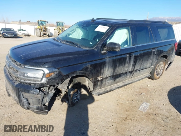 2024 Ford Expedition Max XLT with VIN 1FMJK1J83REA13961, listed as a IAAI auction lot 41411863 with 40,254 mi miles and . Bid and sale history available at DreamBid. Image 18.