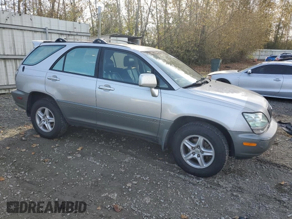 2002 Lexus RX 300 with VIN JTJHF10U520273705, listed as a Copart auction lot 74113804 with 227,675 mi miles and Clean Title. Bid and sale history available at carsss.com. Image 4.