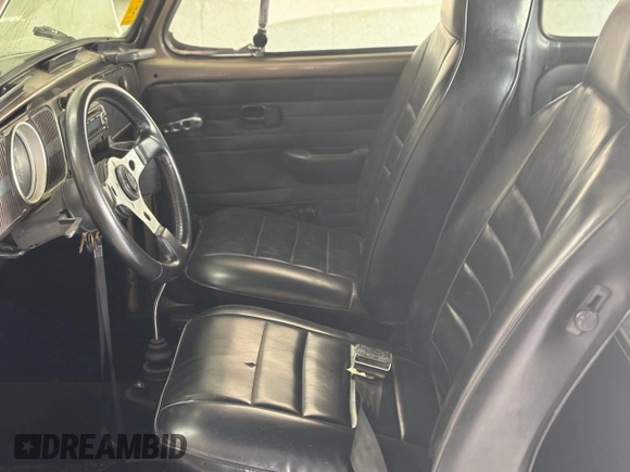 1971 Volkswagen Beetle with VIN 1112225516, listed as a Copart auction lot 64374845 with 84,201 mi miles and Salvage title. Bid and sale history available at DreamBid. Image 9.