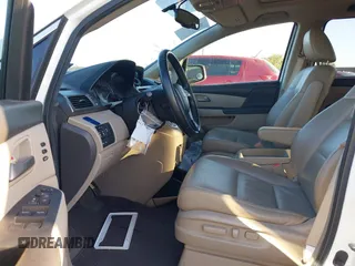 2011 Honda Odyssey Touring с VIN 5FNRL5H96BB002421, выставлен на аукционе IAAI как лот 42297384 с пробегом 128 472 миль миль и . История ставок и продаж доступна на DreamBid. Изображение 5.