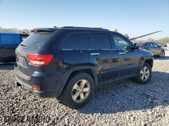 2013 Jeep Grand Cherokee Overland with VIN 1C4RJFCT8DC523252, listed as a Copart auction lot 48706965 with 173,325 mi miles and Salvage Title. Bid and sale history available at carsss.com. Image 3.