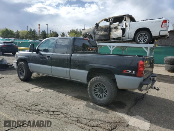 2003 Chevrolet Silverado 1500 LT with VIN 1GCEK19T73Z144924, listed as a Copart auction lot 52767925 with 137,530 mi miles and Non Repairable. Bid and sale history available at DreamBid. Image 2.