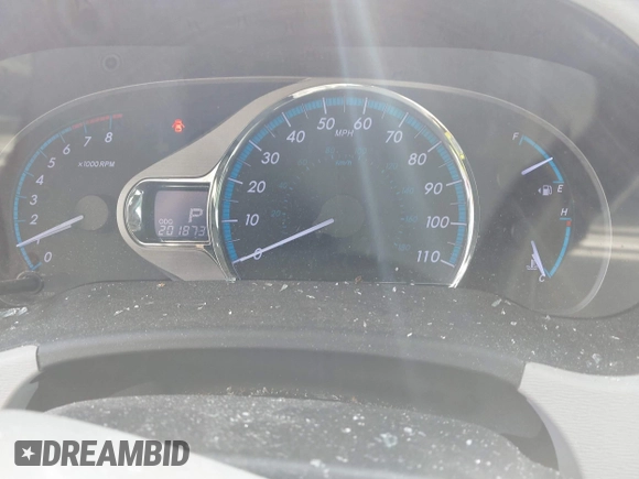 2011 Toyota Sienna XLE AAS with VIN 5TDYK3DC1BS026108, listed as a IAAI auction lot 42681177 with 201,873 mi miles and . Bid and sale history available at DreamBid. Image 7.