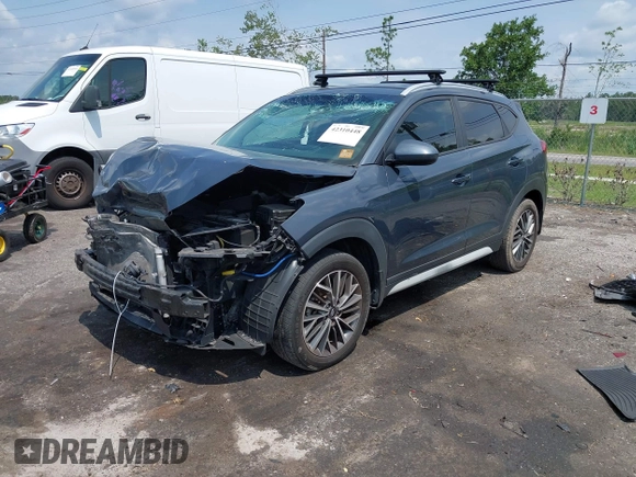 2019 Hyundai Tucson Sport z VIN KM8J33AL3KU937888, wystawiony jako IAAI lot #42310448 z przebiegiem 99 501 mil mil oraz . Historia ofert i sprzedaży dostępna na DreamBid. Obrazek 18.