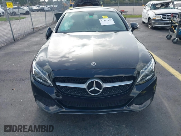 2018 Mercedes-Benz C 300 с VIN WDDWJ4KB1JF678659, выставлен на аукционе IAAI как лот 42447456 с пробегом 121 936 миль миль и . История ставок и продаж доступна на DreamBid. Изображение 12.