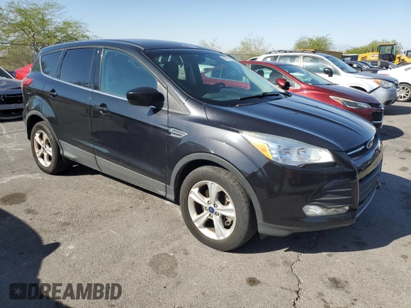 2014 Ford Escape SE z VIN 1FMCU9G9XEUB47481, wystawiony jako Copart lot #57571105 z przebiegiem 153 943 mil mil oraz Czysty tytuł • Clean title. Historia ofert i sprzedaży dostępna na DreamBid. Obrazek 4.