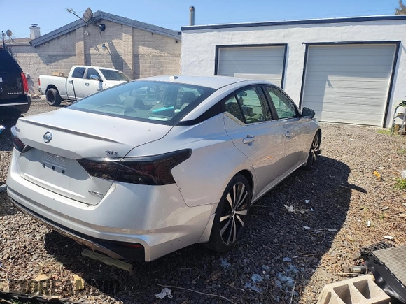 2019 Nissan Altima SR with VIN 1N4AL4CV2KC228860, listed as a Copart auction lot 52771915 with 91,573 mi miles and Clean Title. Bid and sale history available at carsss.com. Image 4.