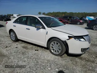 2011 Lincoln MKZ z VIN 3LNHL2GC5BR759926, wystawiony jako Copart lot #50276605 z przebiegiem 39 608 mil mil oraz Szkody całkowita. Historia ofert i sprzedaży dostępna na DreamBid. Obrazek 4.