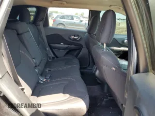 2016 Jeep Cherokee Altitude with VIN 1C4PJMCB5GW203151, listed as a Copart auction lot 61381395 with 147,805 mi miles and Salvage title. Bid and sale history available at DreamBid. Image 10.