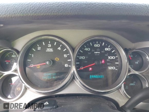 2008 GMC Sierra 1500 Work Truck z VIN 2GTEK133981178274, wystawiony jako IAAI lot #42146222 z przebiegiem 246 353 mil mil oraz . Historia ofert i sprzedaży dostępna na DreamBid. Obrazek 7.