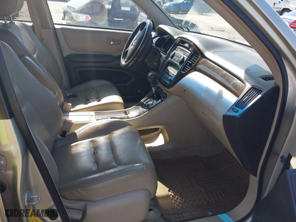2003 Toyota Highlander with VIN JTEHF21A430149497, listed as a IAAI auction lot 42002355 with 1 mi miles. Bid and sale history available at carsss.com. Image 5.