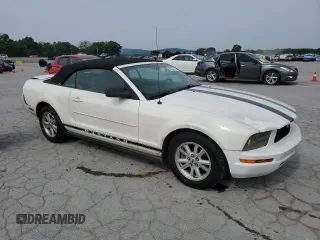 2007 Ford Mustang Deluxe z VIN 1ZVFT84N575265870, wystawiony jako Copart lot #60278415 z przebiegiem 251 670 mil mil oraz Szkoda całkowita • Salvage title. Historia ofert i sprzedaży dostępna na DreamBid. Obrazek 4.