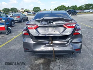 2023 Toyota Camry LE z VIN 4T1C11AK2PU080805, wystawiony jako IAAI lot #42165528 z przebiegiem 28 307 mil mil oraz . Historia ofert i sprzedaży dostępna na DreamBid. Obrazek 17.
