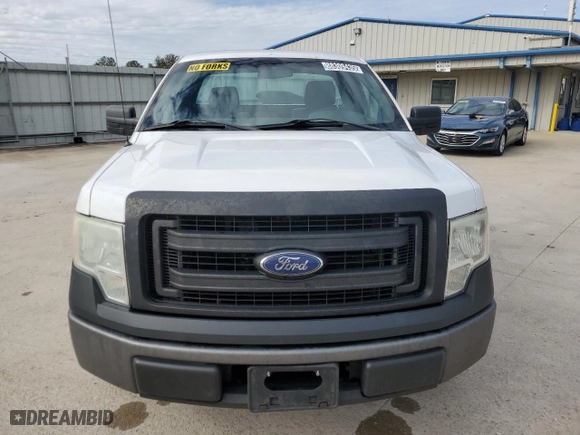 2014 Ford F-150 XL with VIN 1FTMF1CM6EKD01419, listed as a Copart auction lot 88309435 with 312,890 mi miles and Clean Title. Bid and sale history available at carsss.com. Image 5.