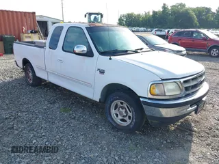 1998 Ford F-150 with VIN 1FTZX1764WNB15831, listed as a IAAI auction lot 42529692 with 149,677 mi miles and . Bid and sale history available at DreamBid. Image 1.