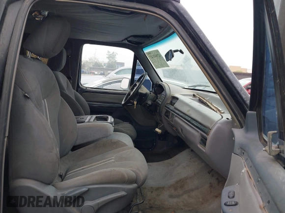 1995 Ford F-150 with VIN 1FTEX14N3SKC22102, listed as a IAAI auction lot 42384147 with 227,870 mi miles and . Bid and sale history available at DreamBid. Image 5.