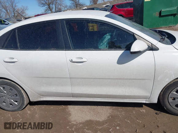 2020 Kia Rio S with VIN 3KPA24AD6LE261393, listed as a IAAI auction lot 41841919 with 73,649 mi miles. Bid and sale history available at carsss.com. Image 13.