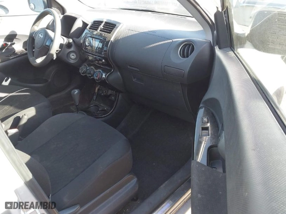 2008 Scion xD with VIN JTKKU10418J018172, listed as a IAAI auction lot 41720610 with 211503 miles. Bid and sale history available at carsss.com. Image 5.