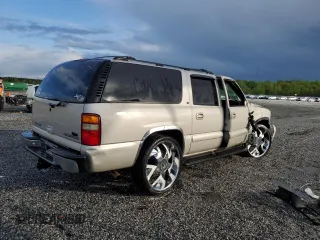 2004 Chevrolet Suburban LT with VIN 1GNEC16Z24J118695, listed as a Copart auction lot 52744505 with 306,940 mi miles and Salvage title. Bid and sale history available at DreamBid. Image 3.